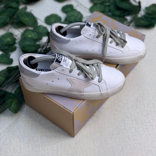 Golden Goose Super-Star Beyaz Gri Yıldız