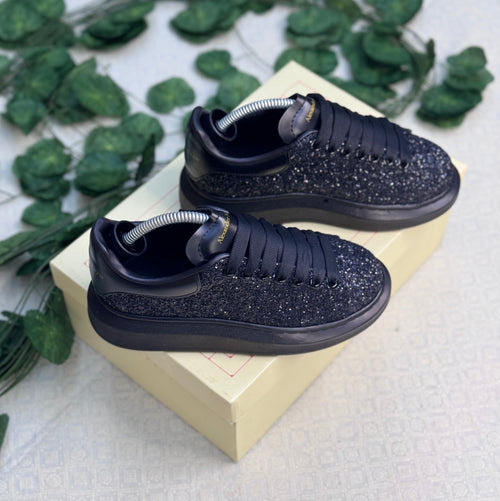 Alexander McQueen Oversized Sneaker – Siyah Taşlı
