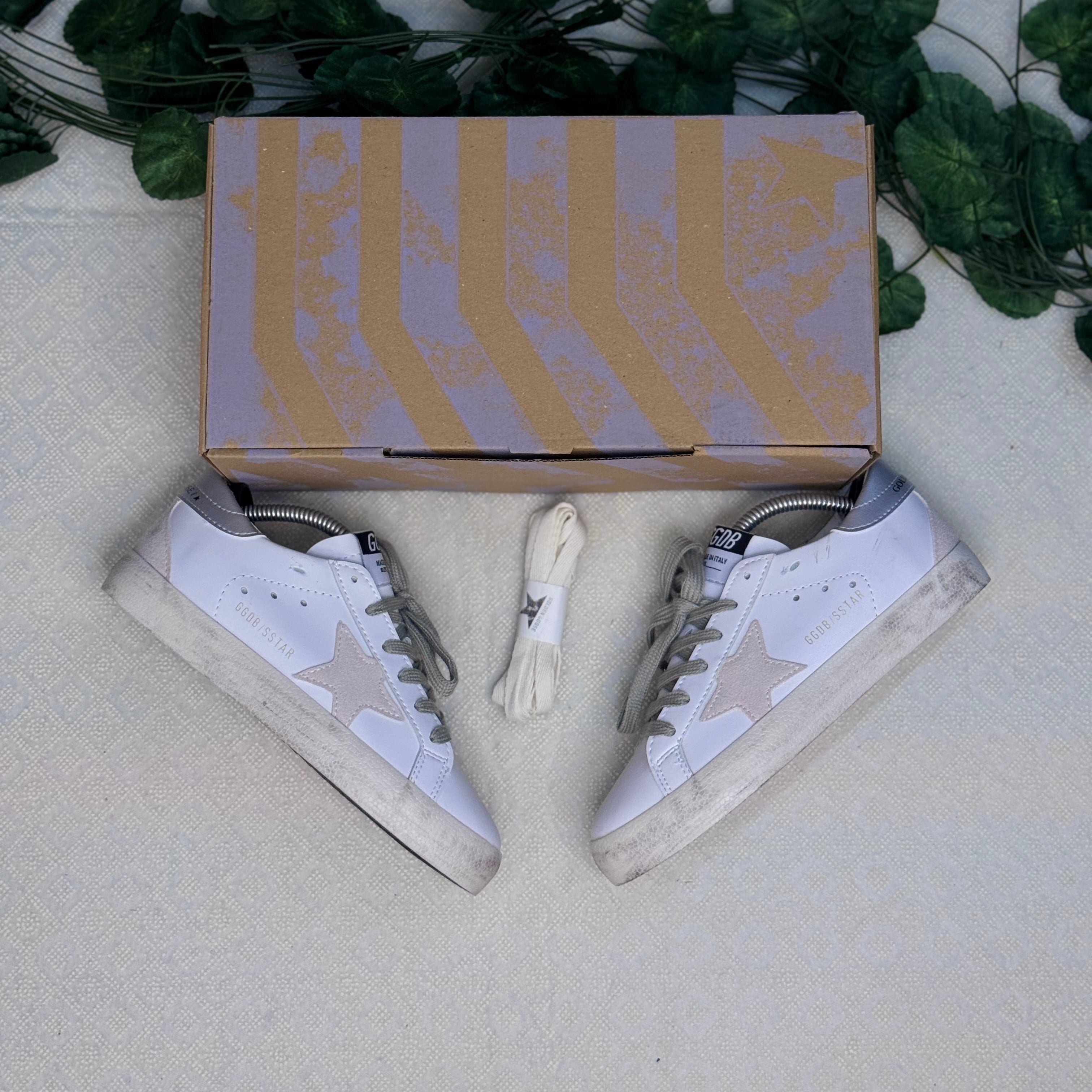 Golden Goose Super-Star Beyaz Gri Yıldız