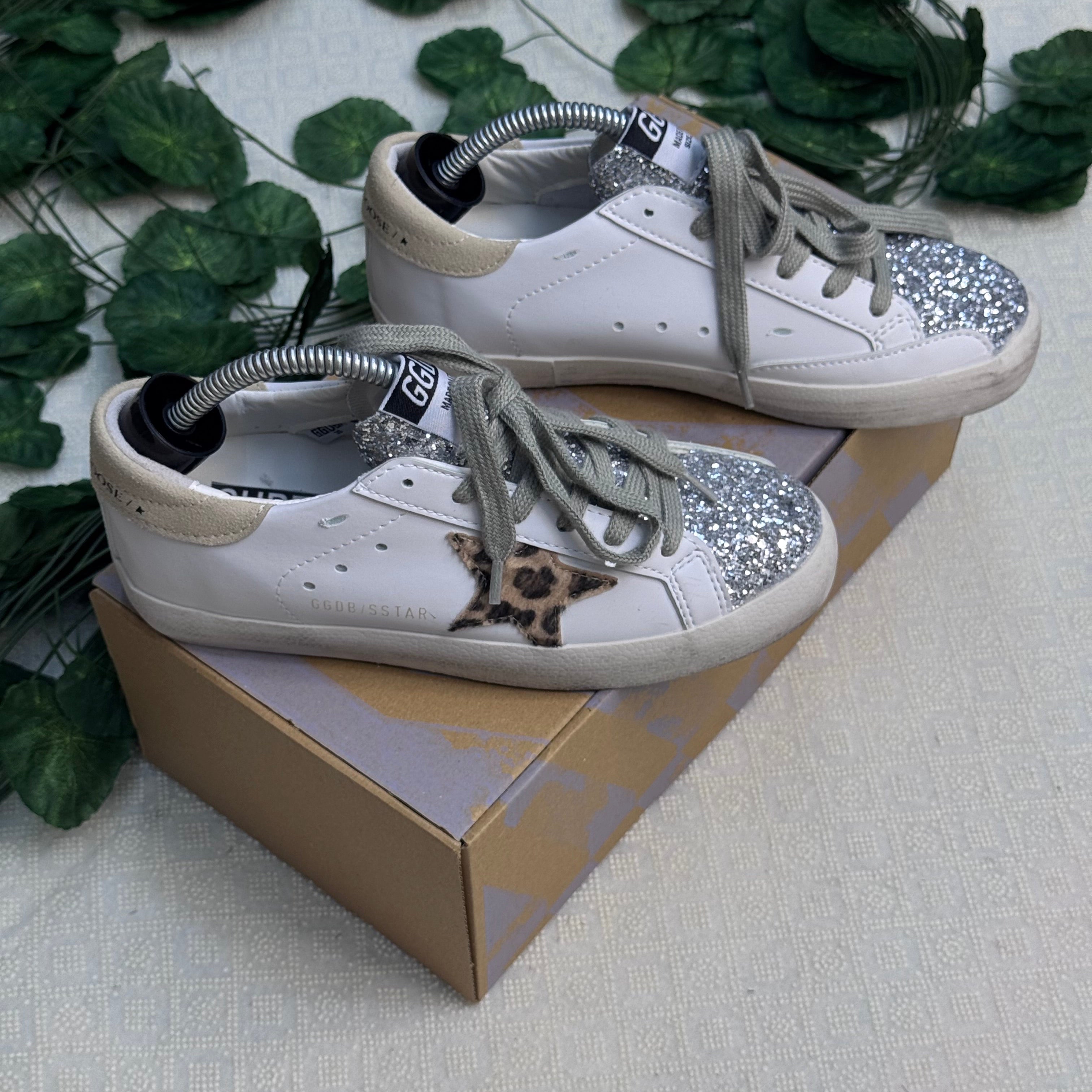 Golden Goose Super-Star Leopar Yıldız Gümüş Simli