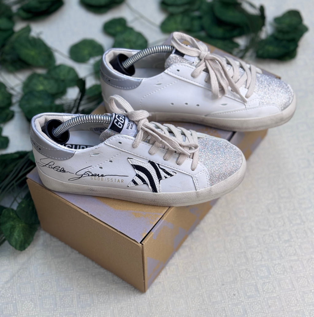 Golden Goose Super-Star Zebra Yıldız Gümüş Simli Burun
