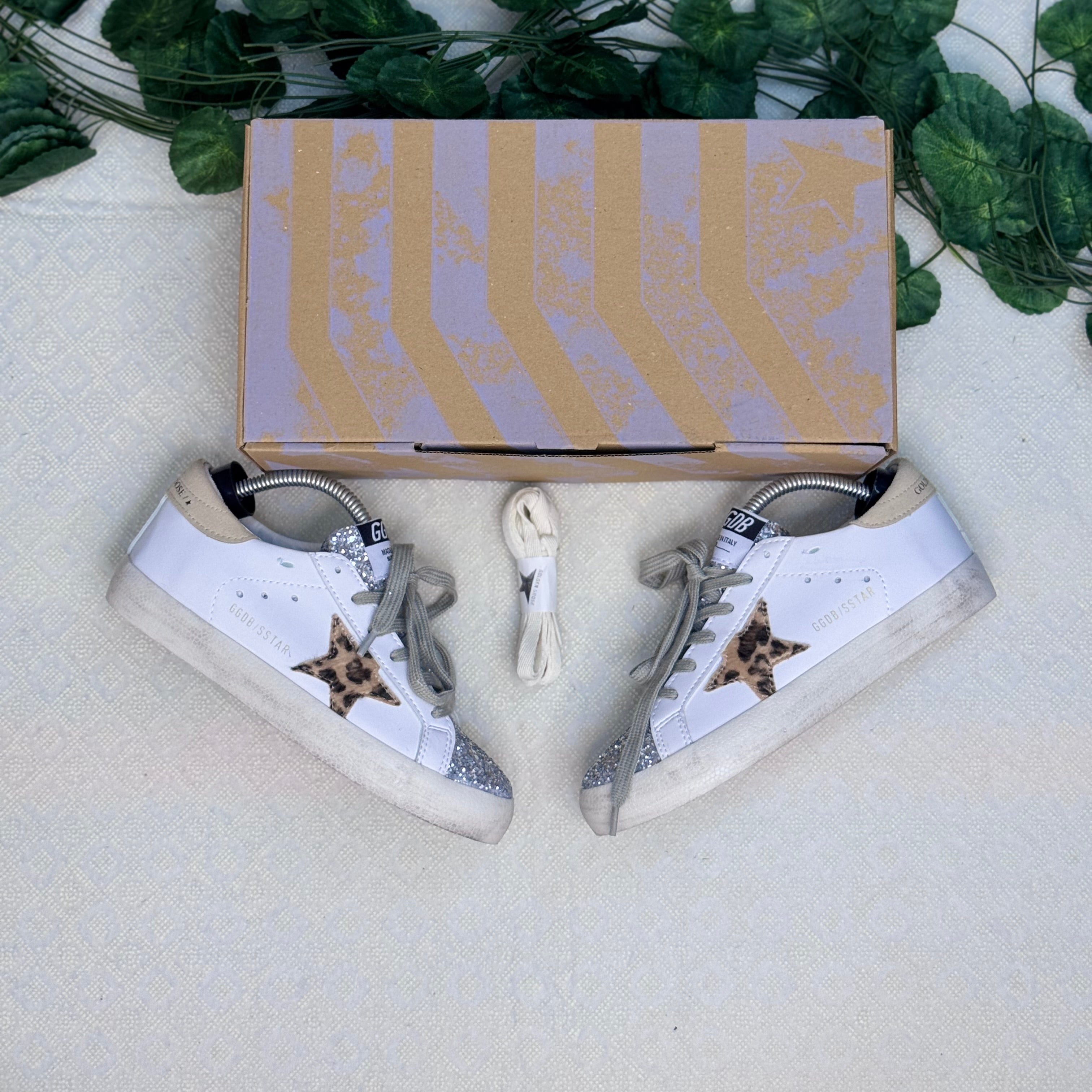 Golden Goose Super-Star Leopar Yıldız Gümüş Simli