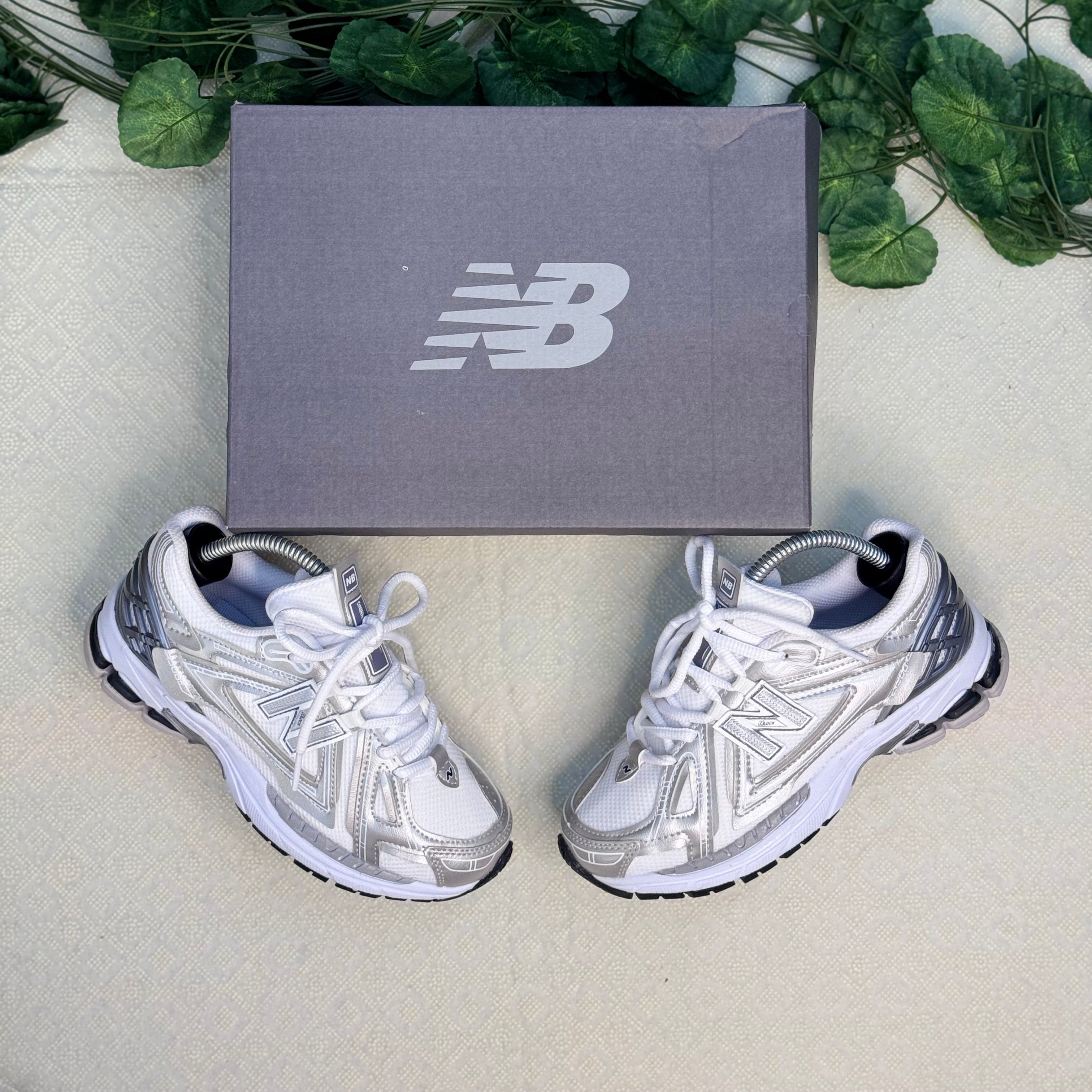 New Balance 1906R Beyaz-Gri